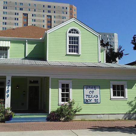 Star Of Texas Inn Building Two Austin Exterior photo